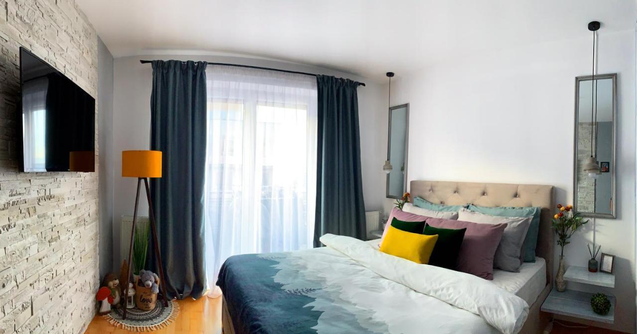 Modern Studio2 Lejlighed Braşov Eksteriør billede